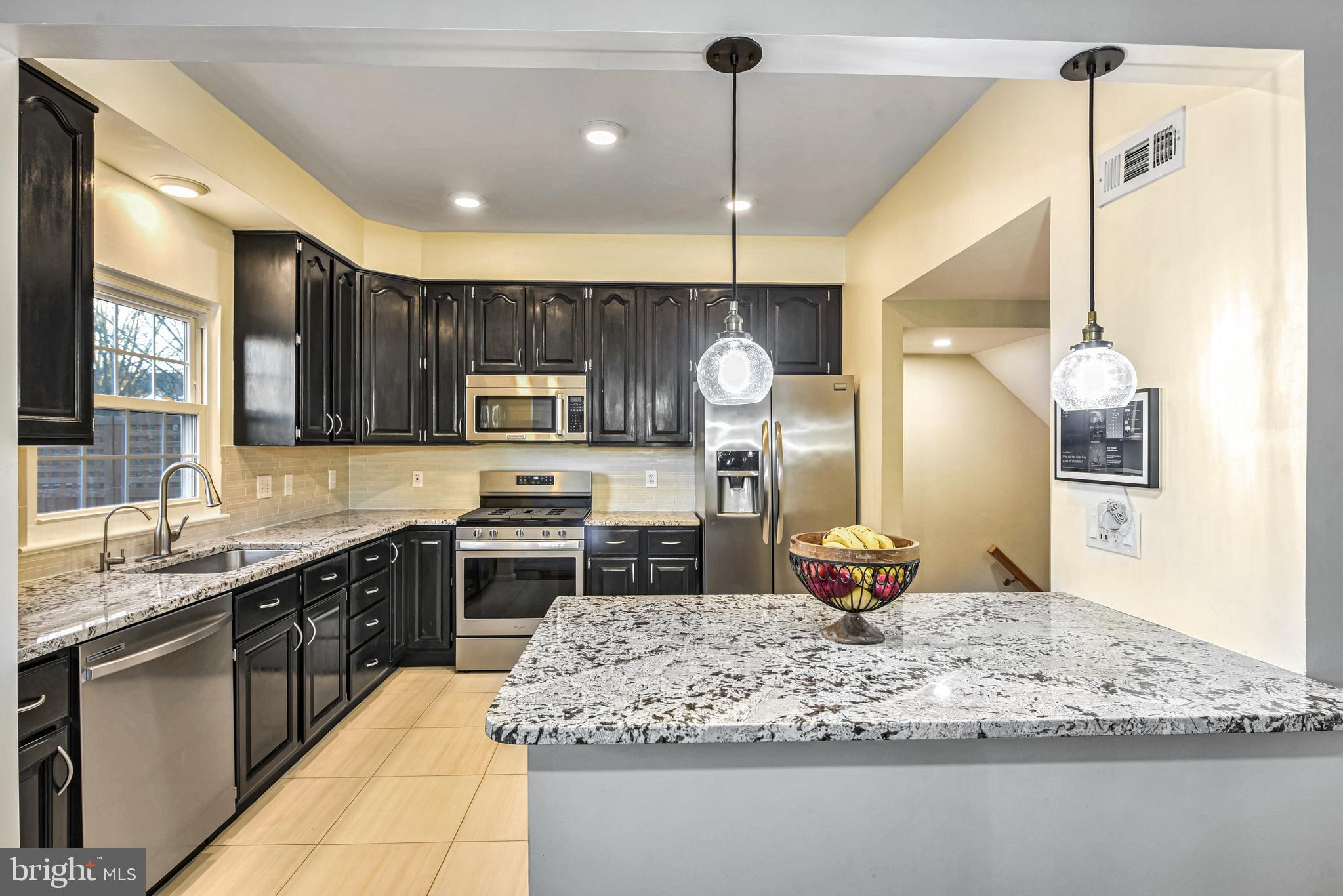 TYSONS TERRACE - Residential