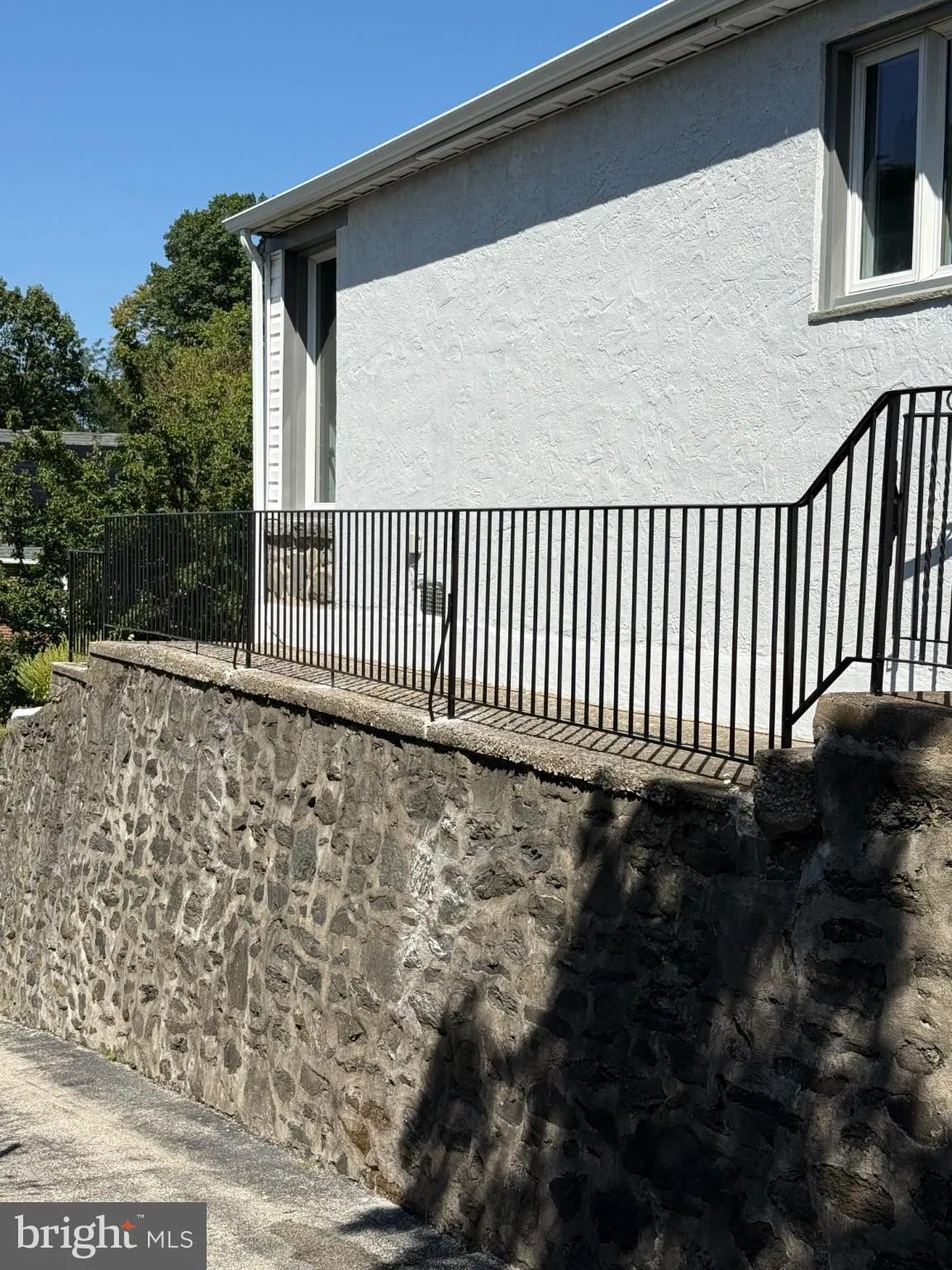 Havertown, Pennsylvania 19083, United States, 3 Bedrooms Bedrooms, ,2 BathroomsBathrooms,Residential,Active,200770