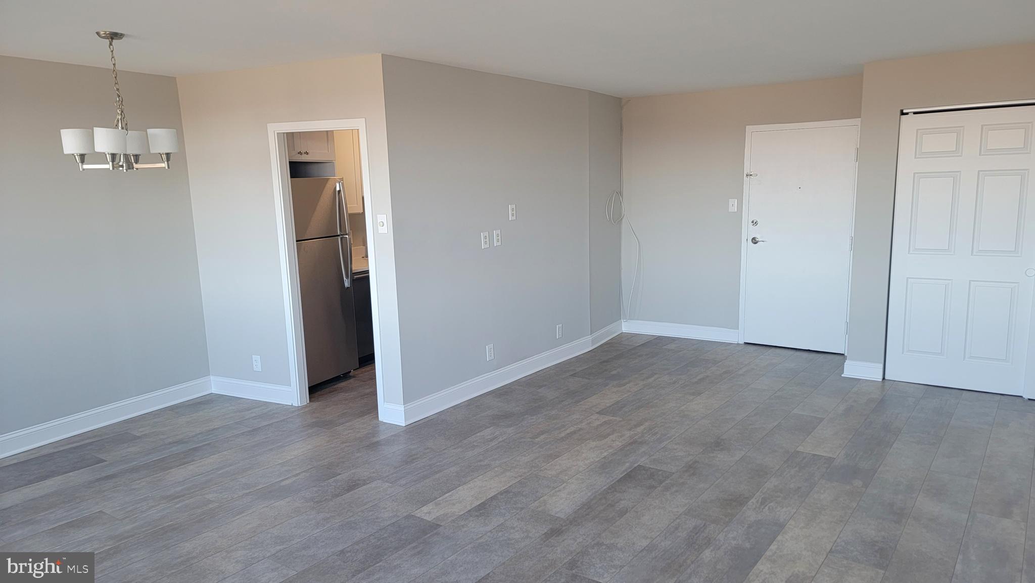 THE FOUNTAINS - Residential Lease