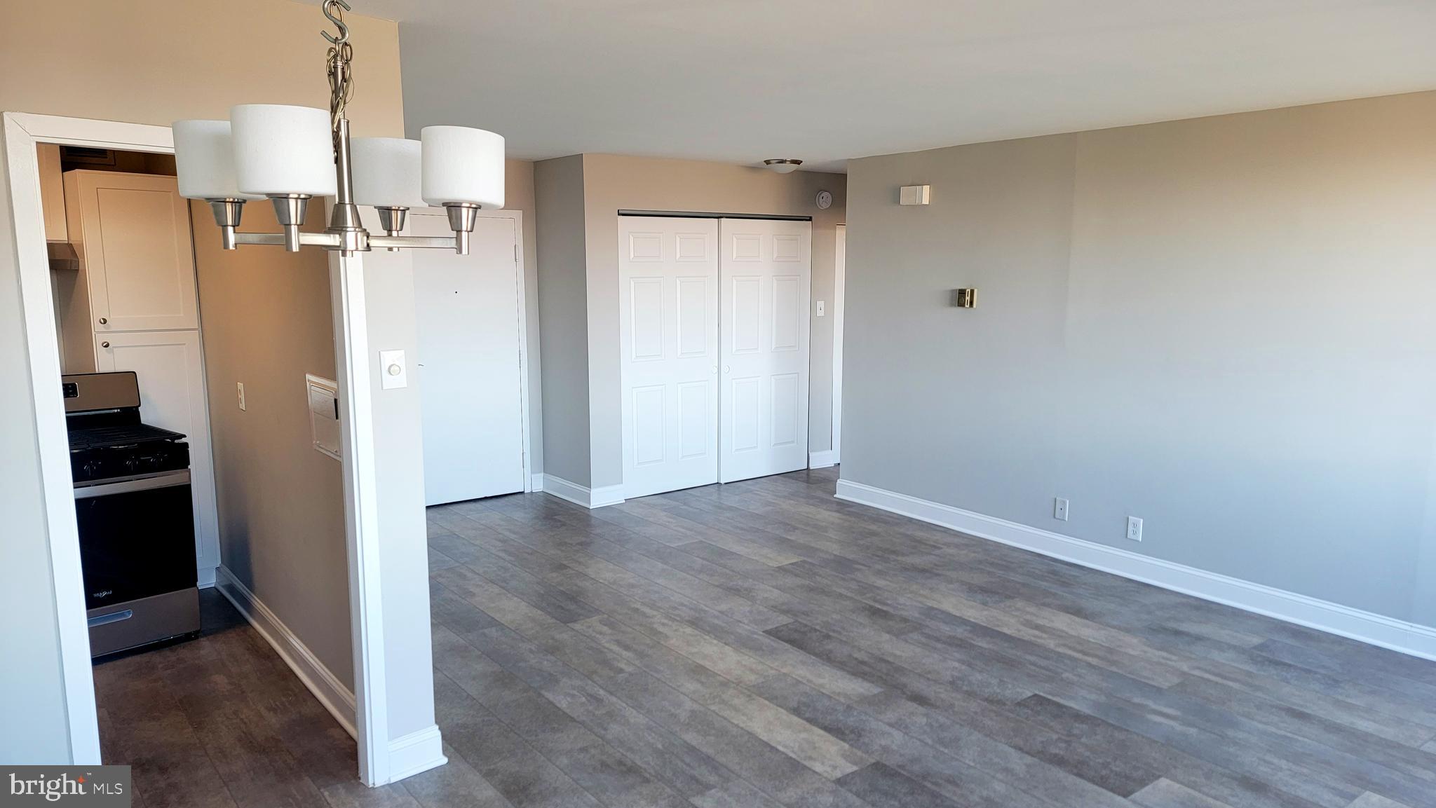 THE FOUNTAINS - Residential Lease