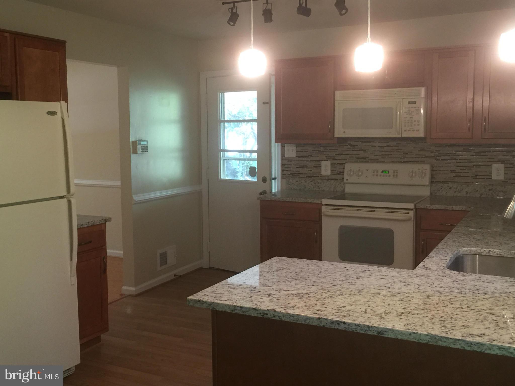 LAKE RIDGE - Residential Lease