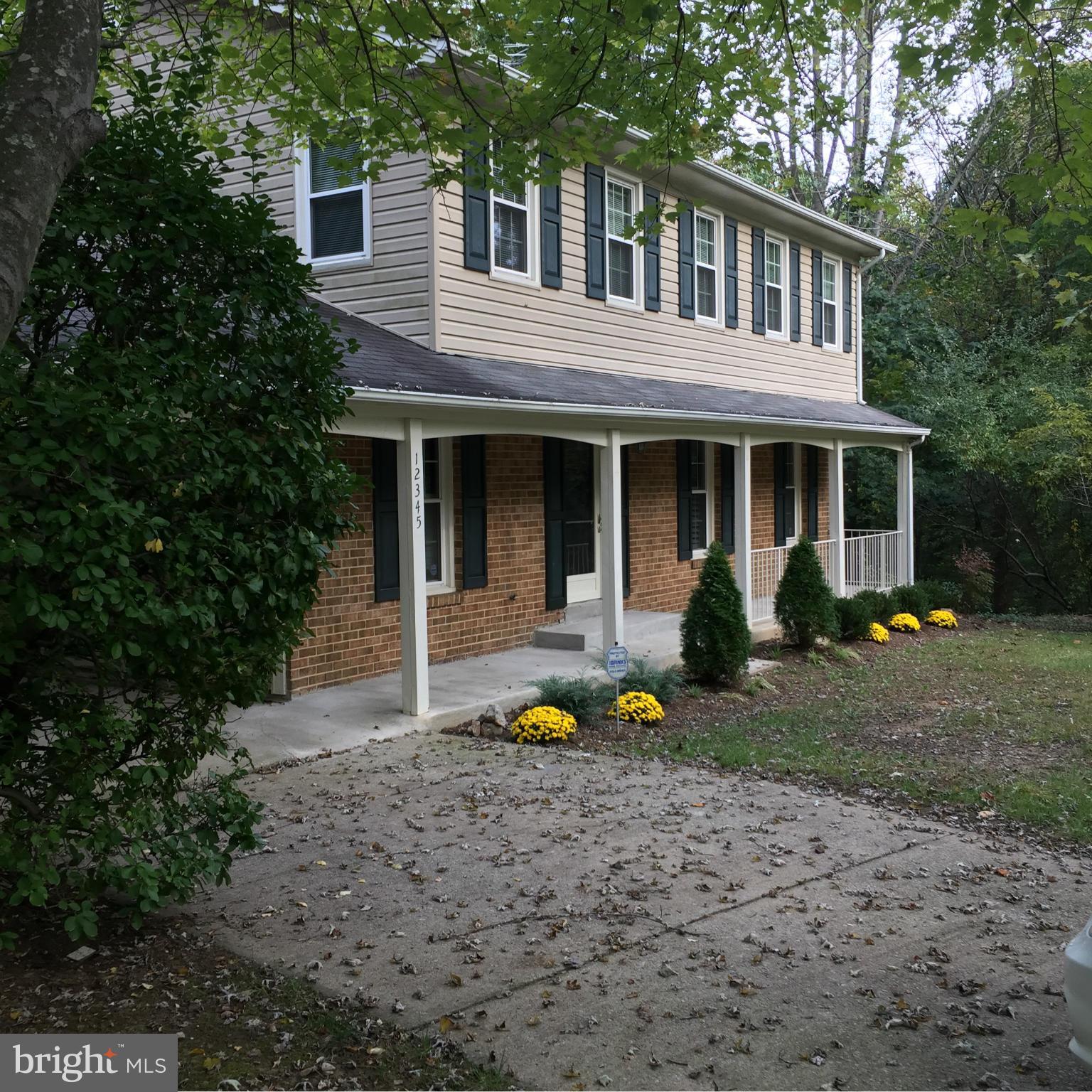 LAKE RIDGE - Residential Lease