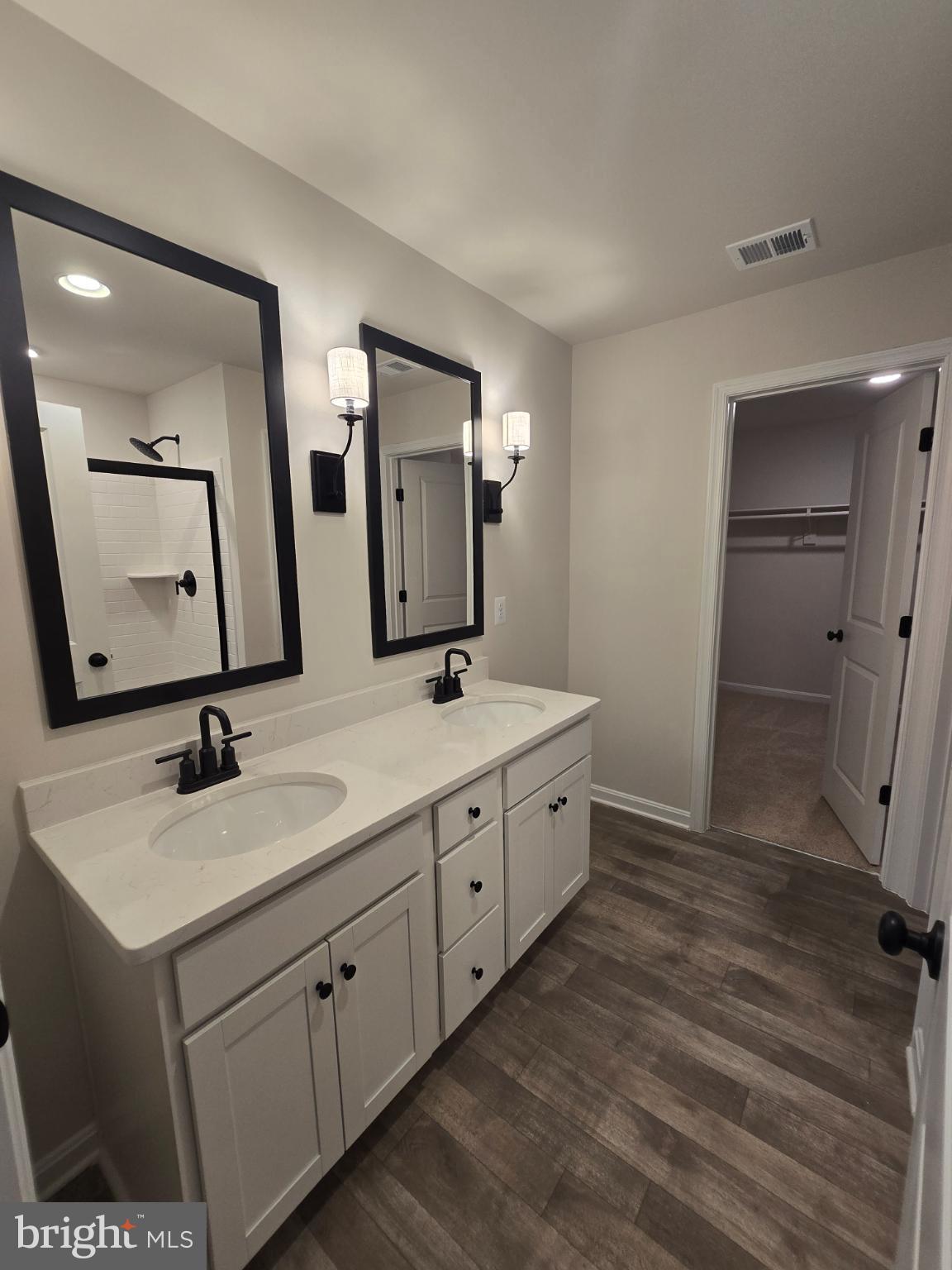 DILLON FARM - Residential Lease