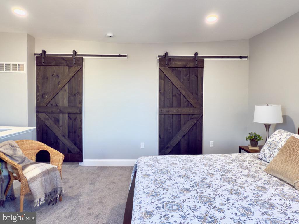 LANCASTER - Residential