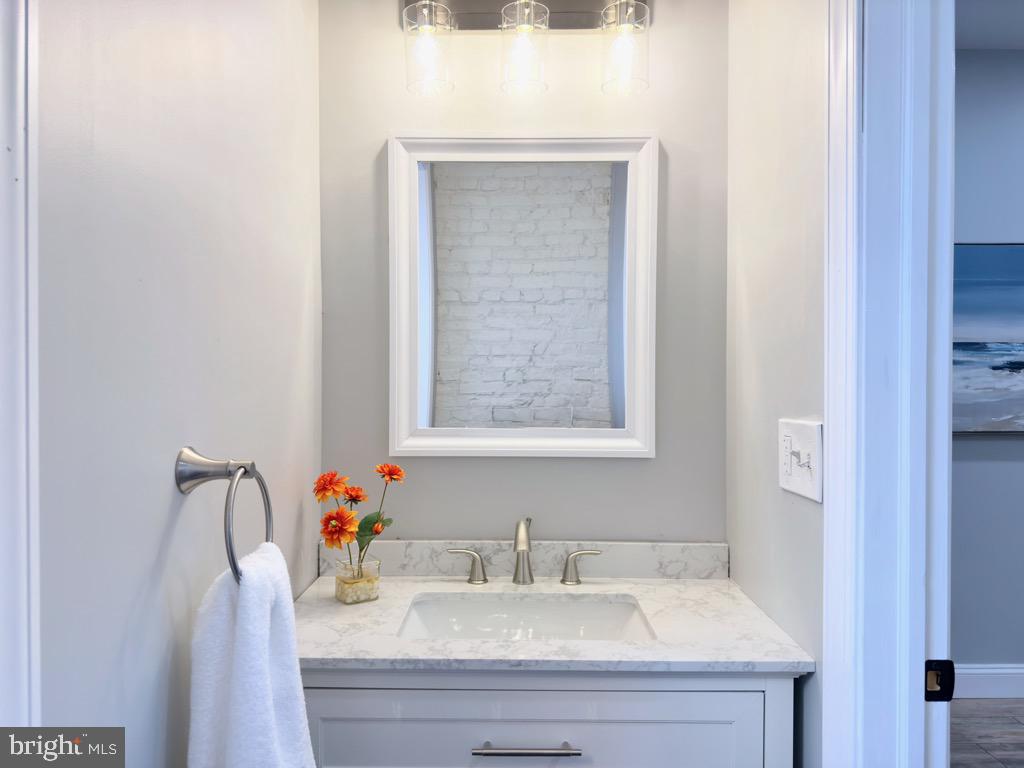 LANCASTER - Residential