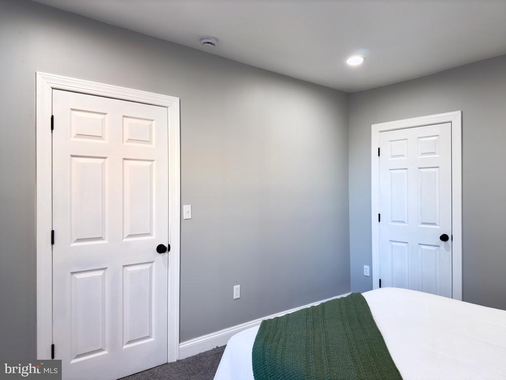 LANCASTER - Residential