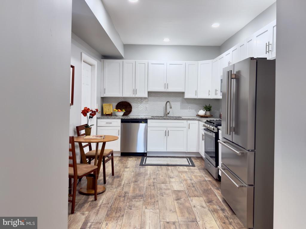 LANCASTER - Residential