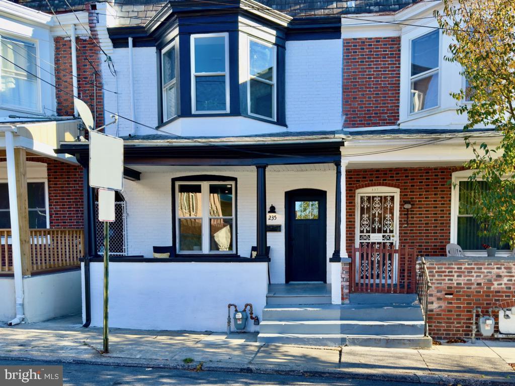 LANCASTER - Residential