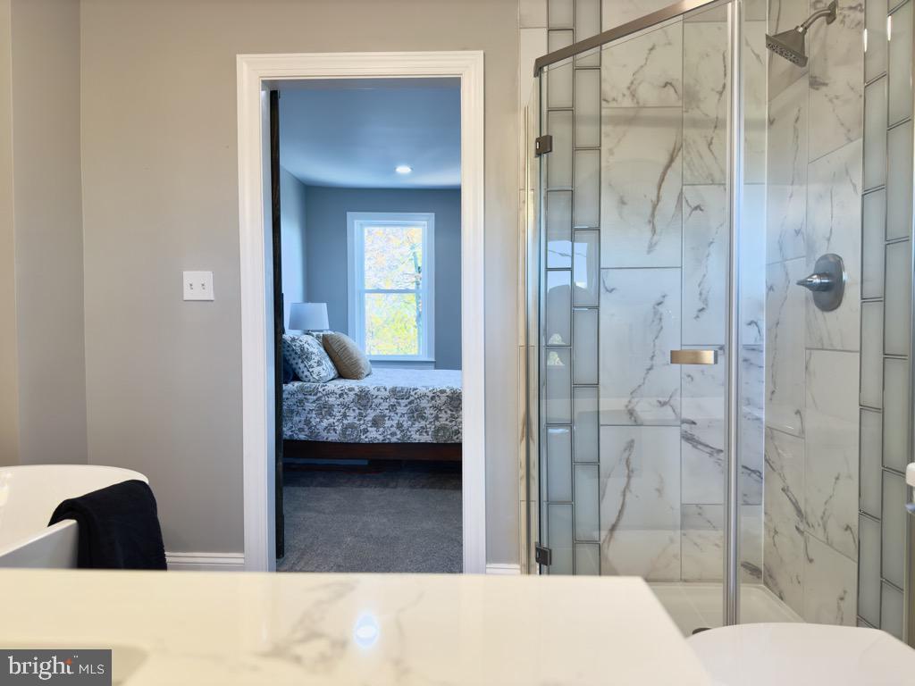 LANCASTER - Residential