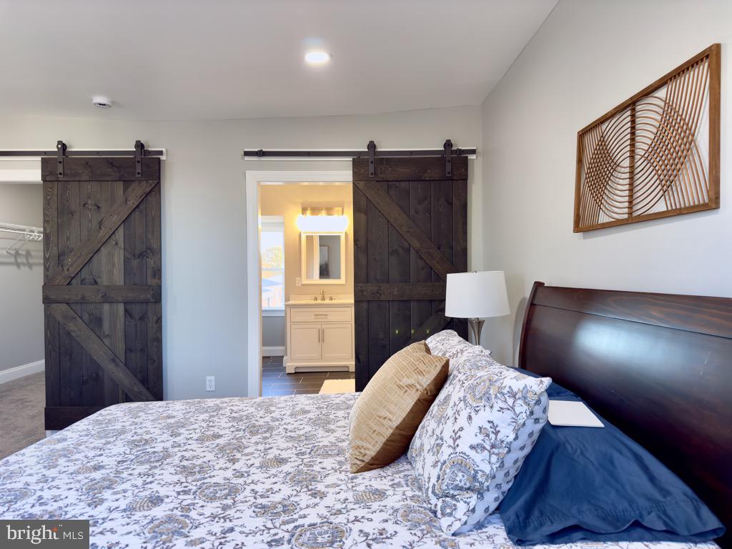 LANCASTER - Residential