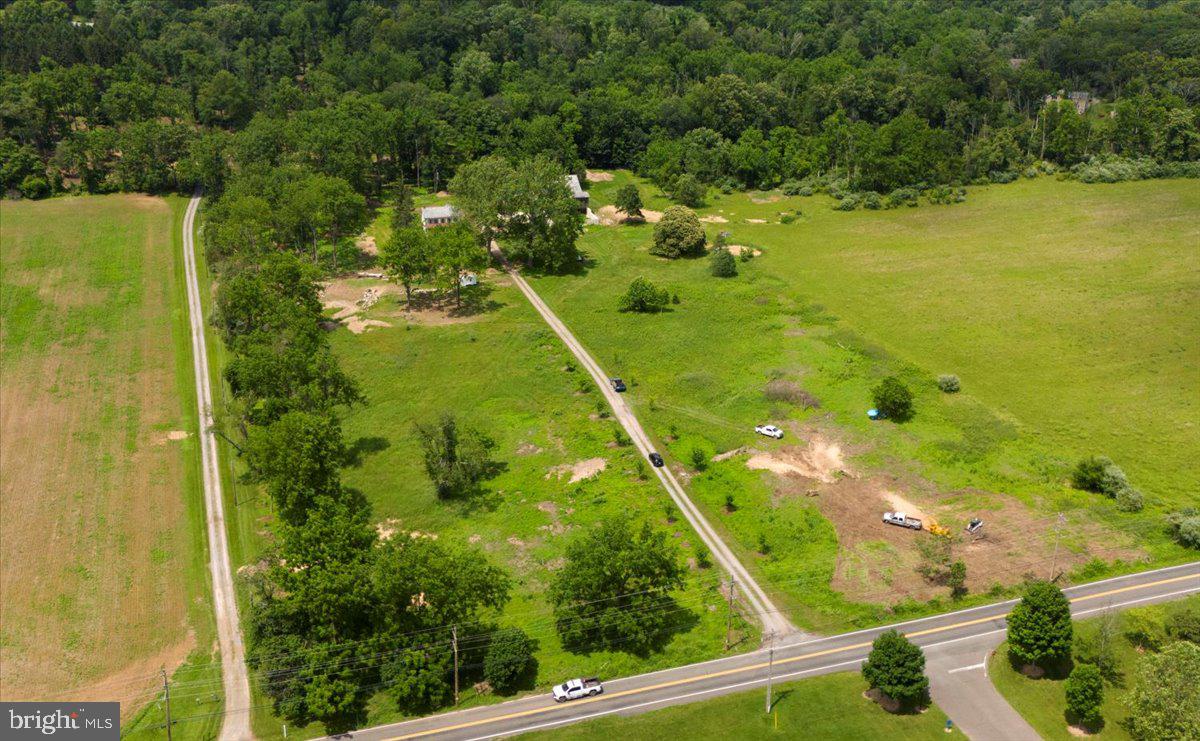 6859 PHILLIPS MILL ROAD