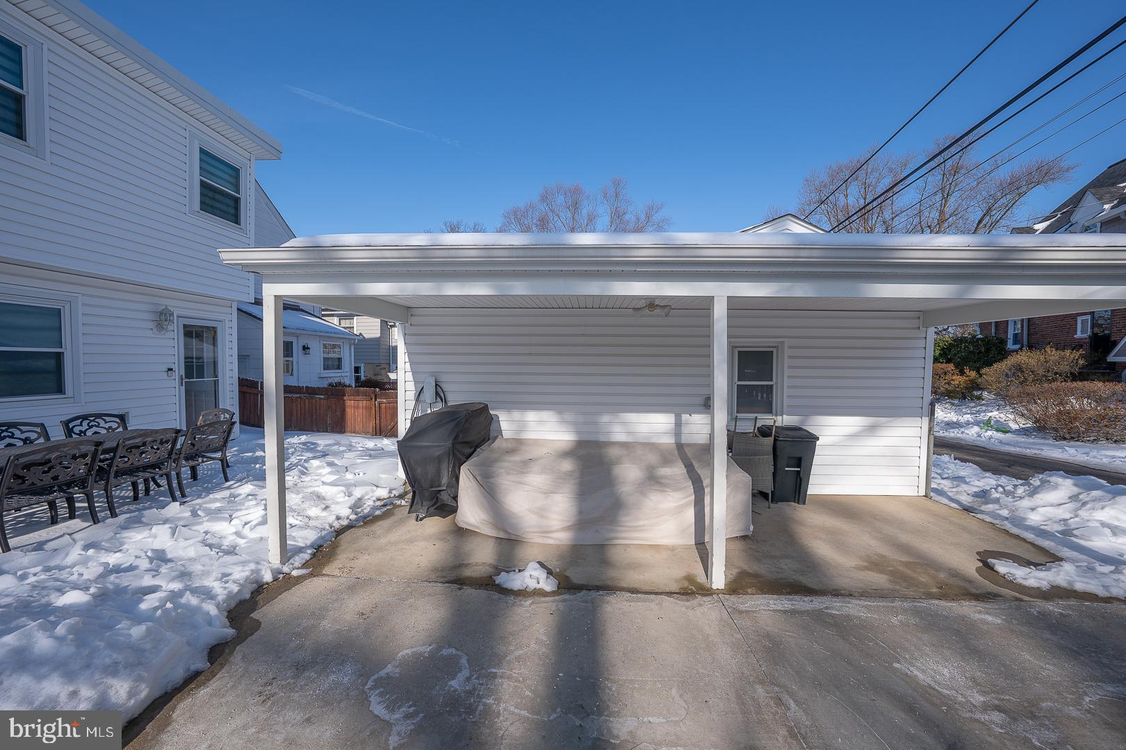 MERWOOD PARK - Residential Lease