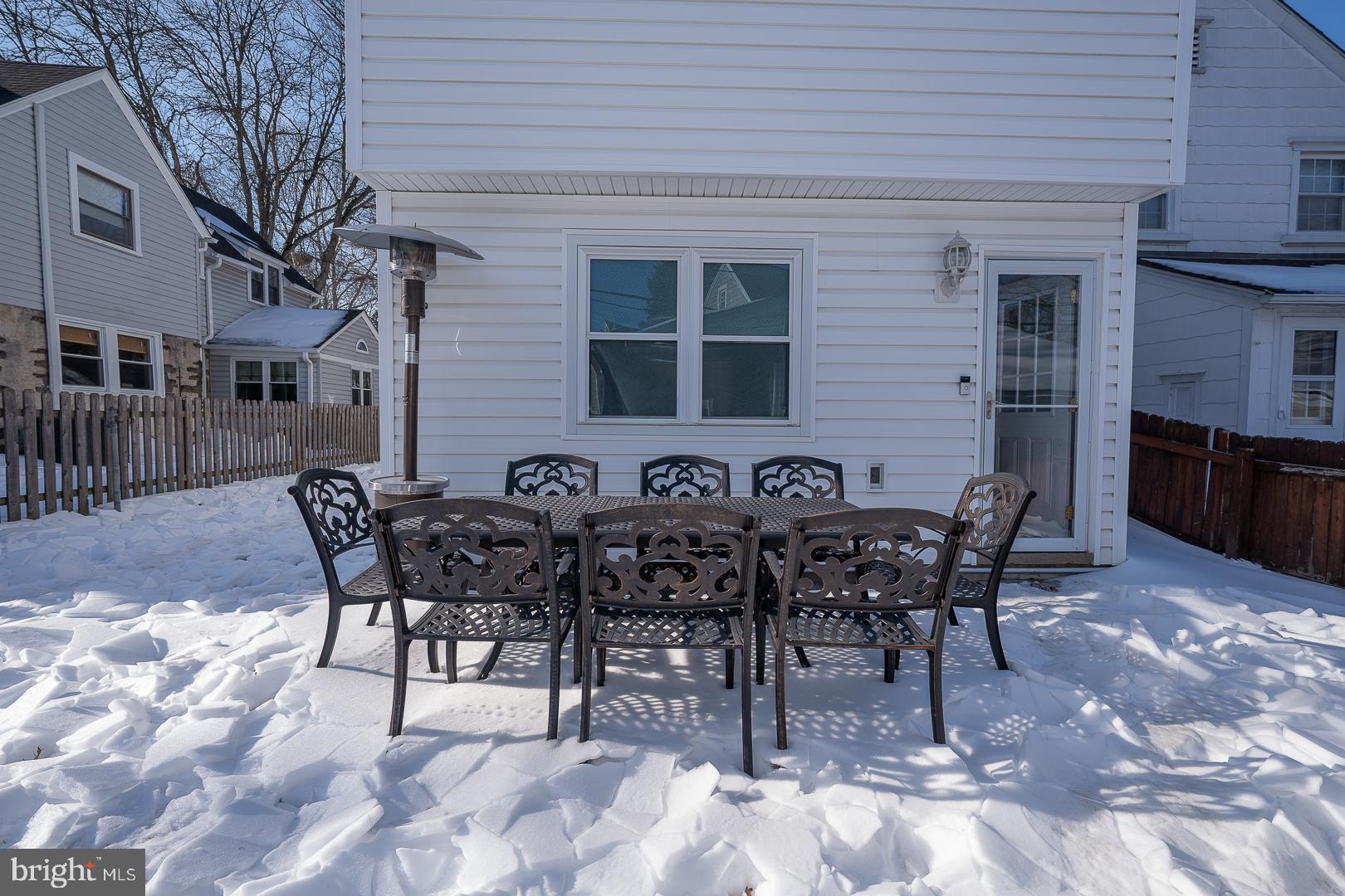 MERWOOD PARK - Residential Lease