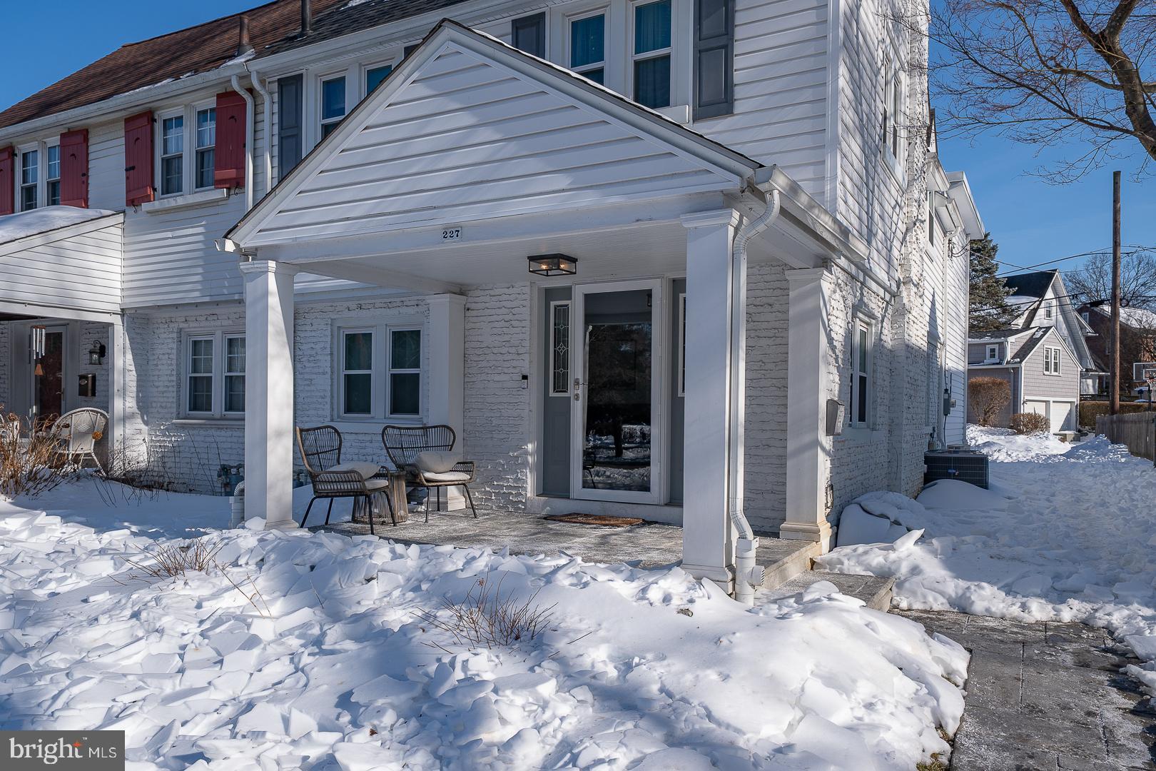 MERWOOD PARK - Residential Lease