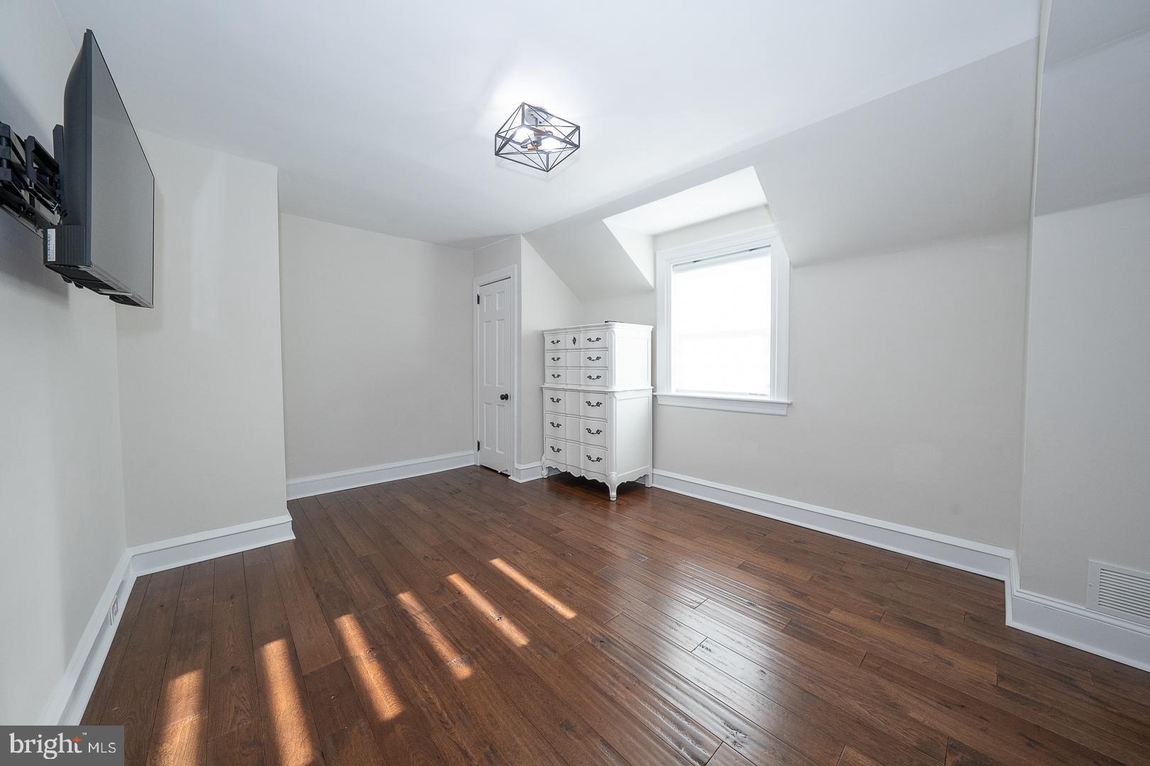 MERWOOD PARK - Residential Lease