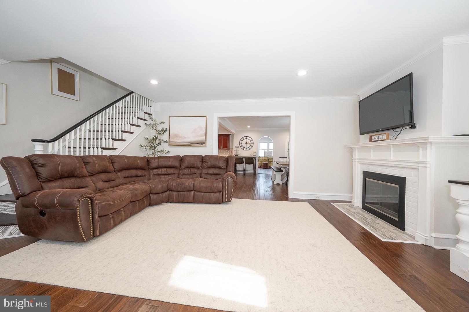 MERWOOD PARK - Residential Lease