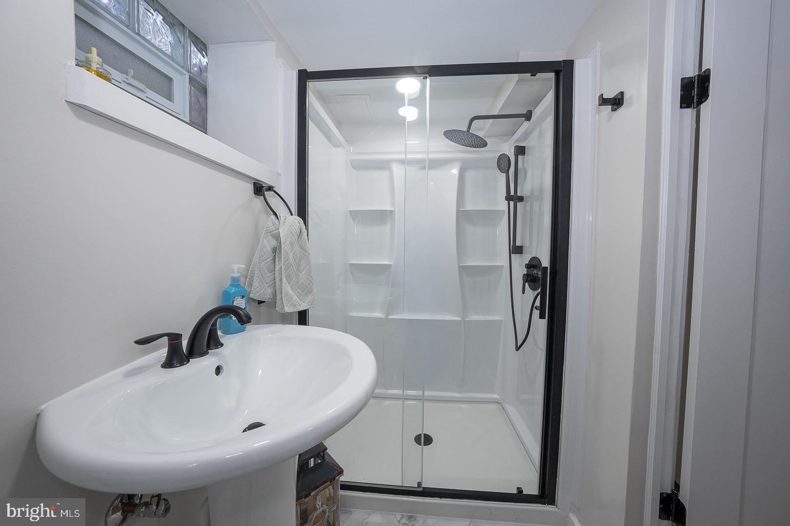 MERWOOD PARK - Residential Lease