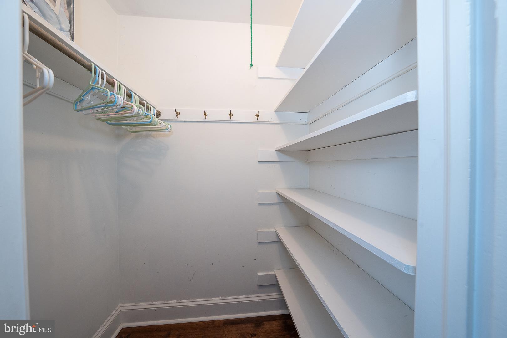 MERWOOD PARK - Residential Lease