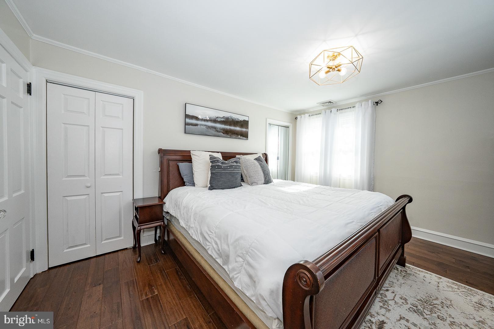 MERWOOD PARK - Residential Lease