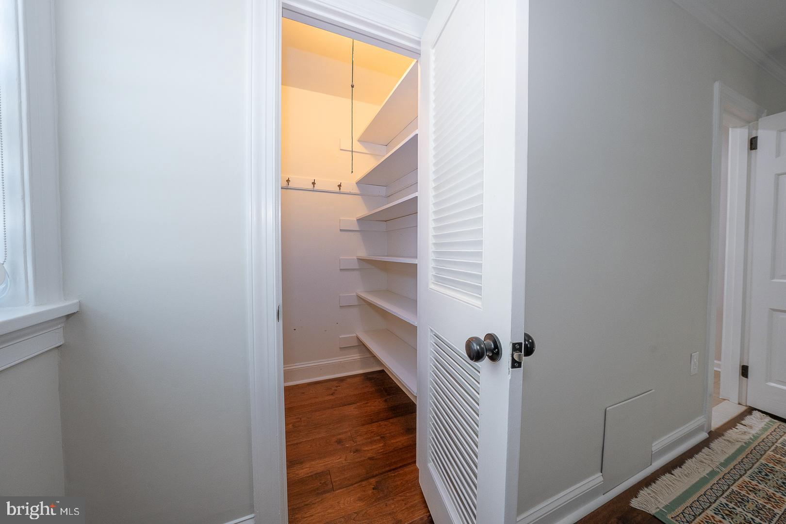 MERWOOD PARK - Residential Lease