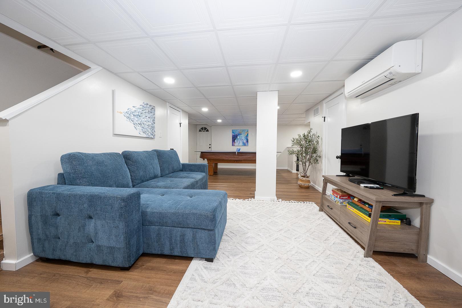 MERWOOD PARK - Residential Lease