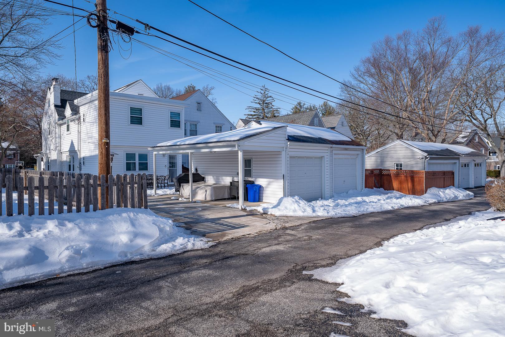 MERWOOD PARK - Residential Lease