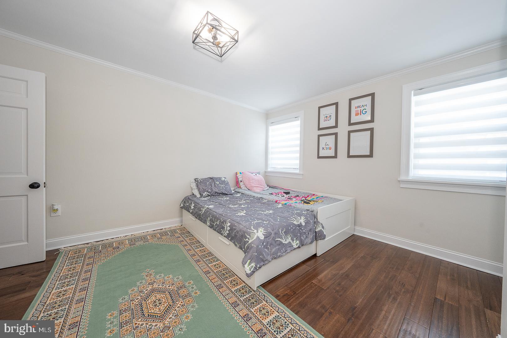 MERWOOD PARK - Residential Lease