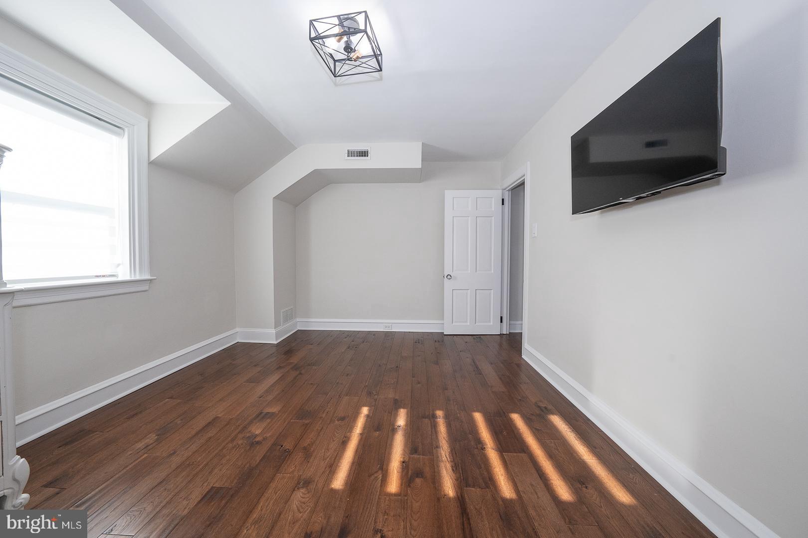 MERWOOD PARK - Residential Lease