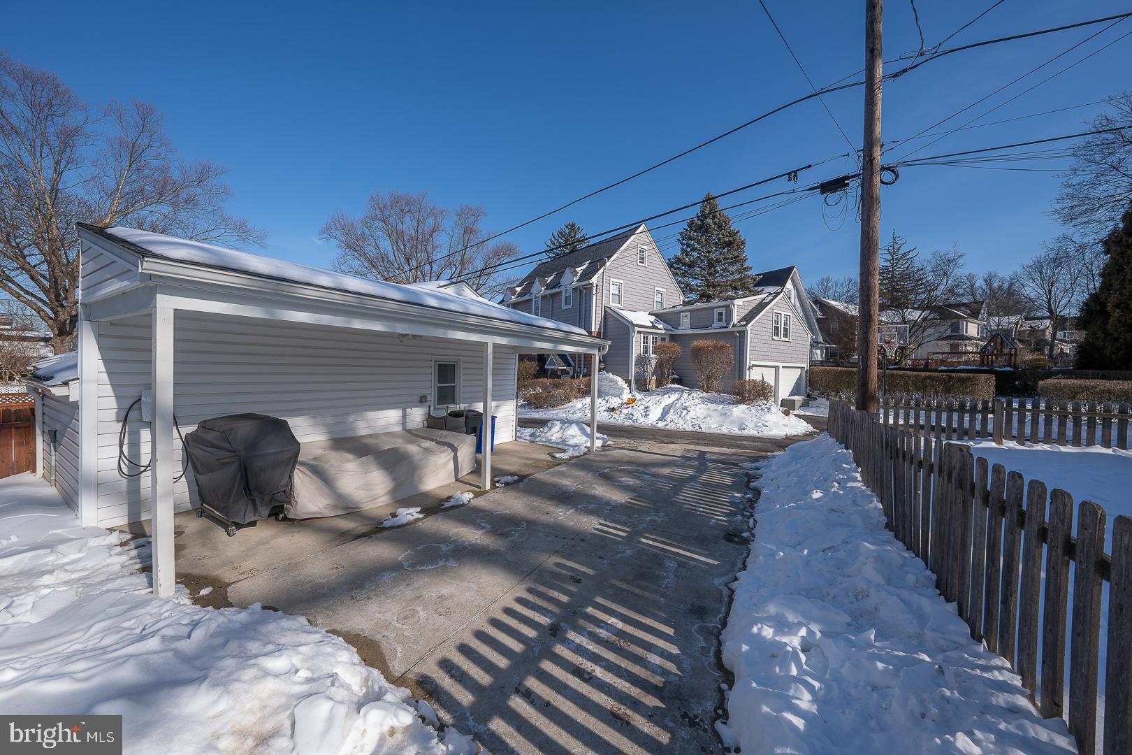 MERWOOD PARK - Residential Lease