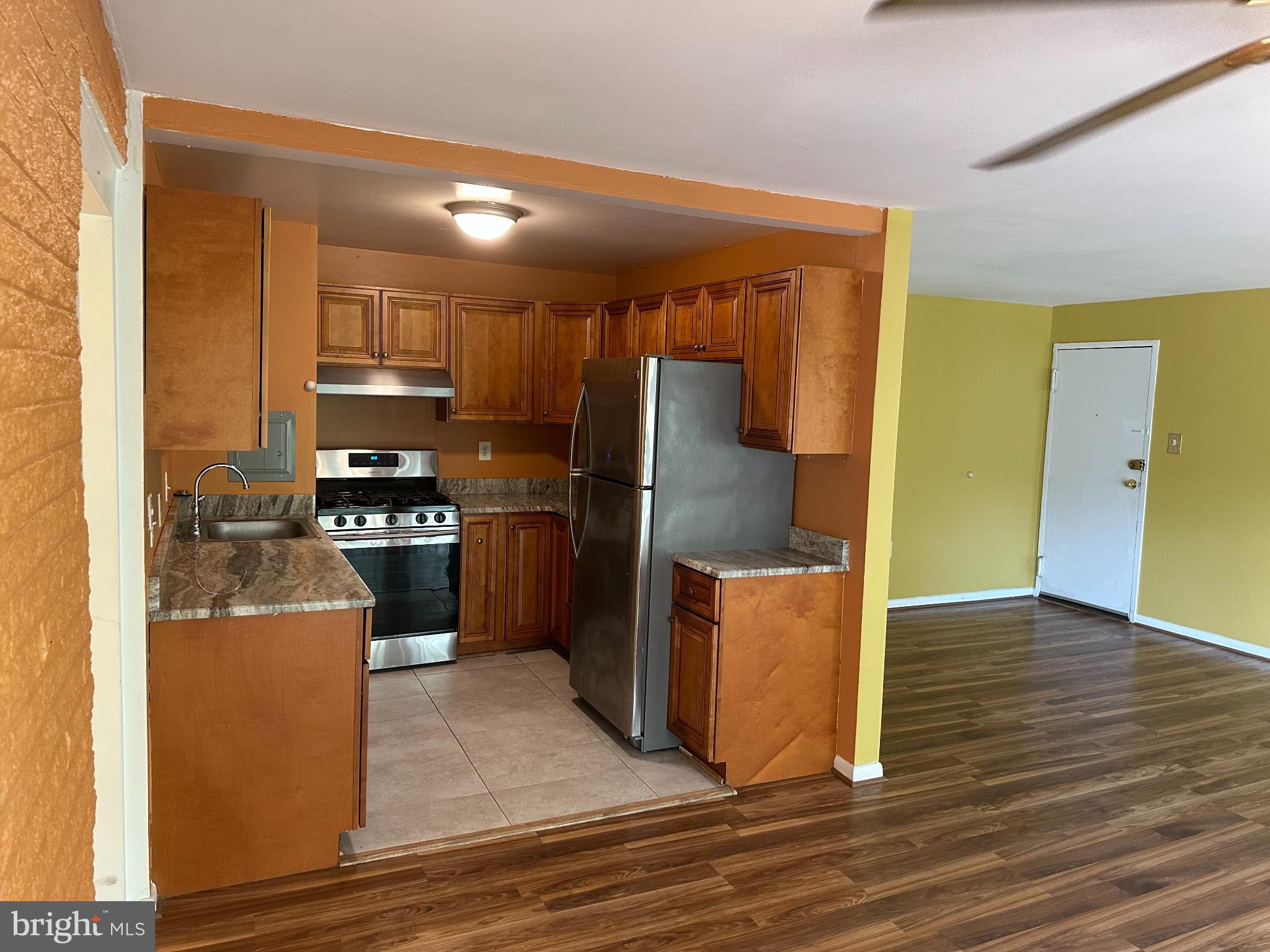 PRESIDENTIAL PARK - Residential