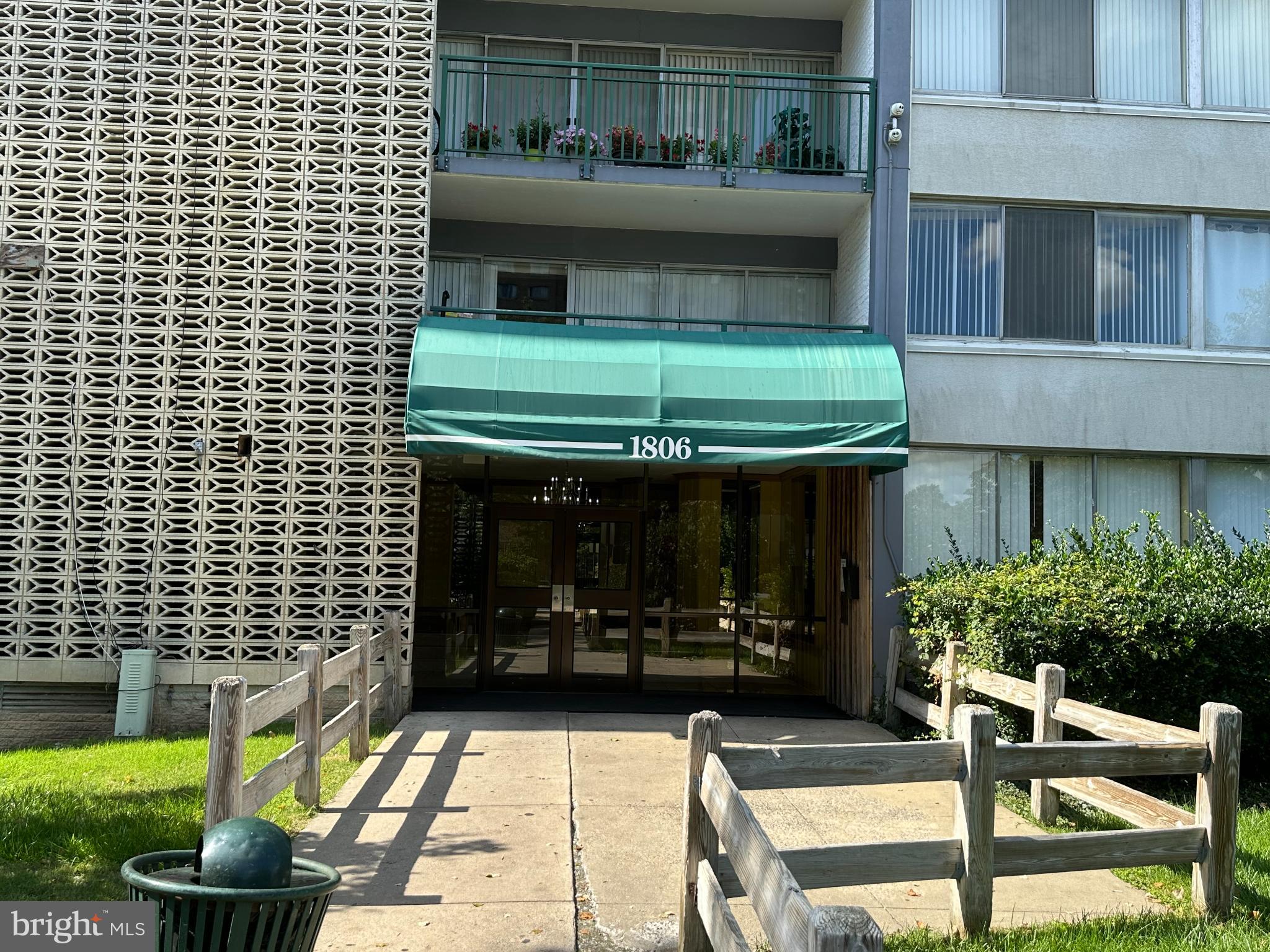 1806 METZEROTT ROAD 505