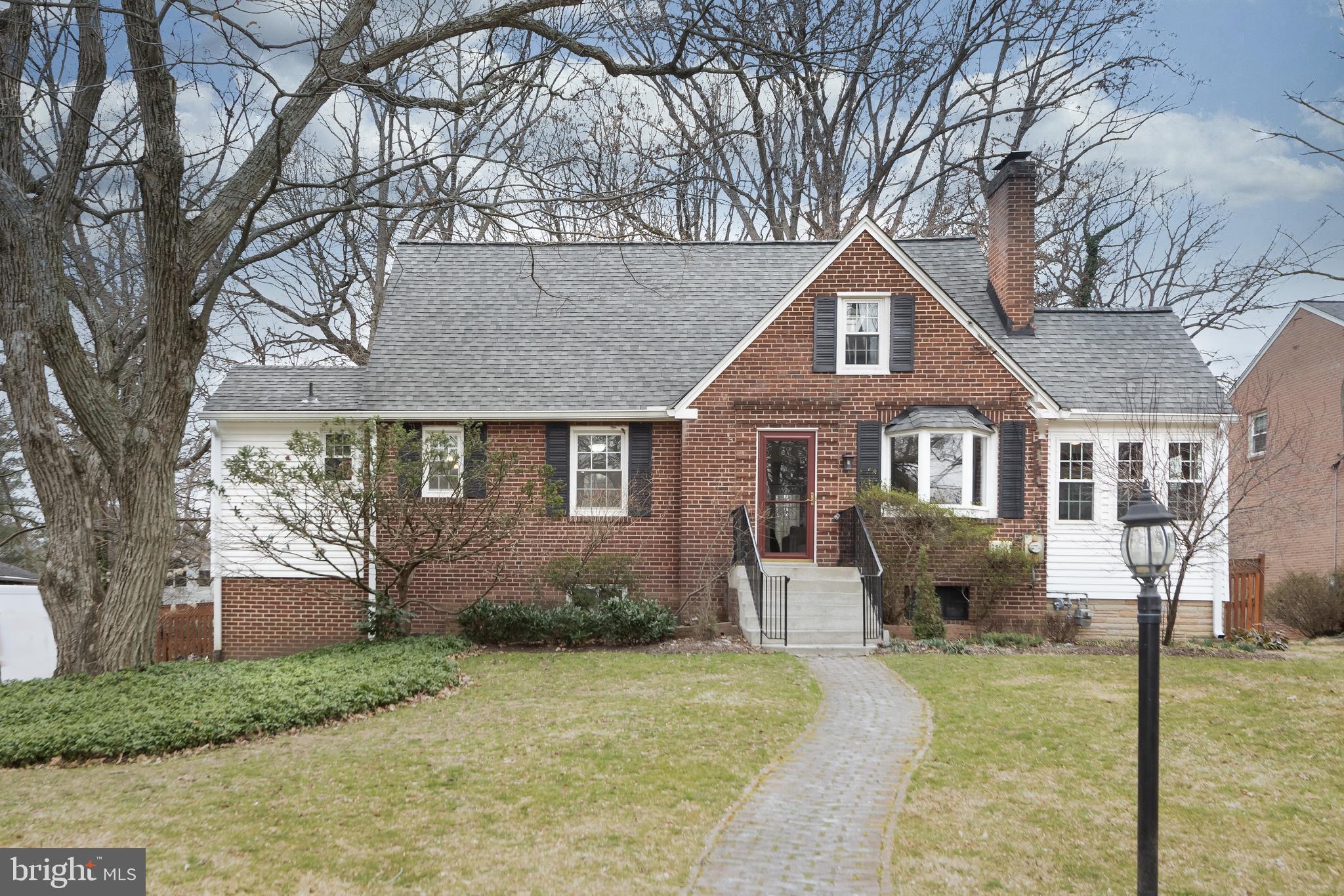 MEADOWOOD - Residential