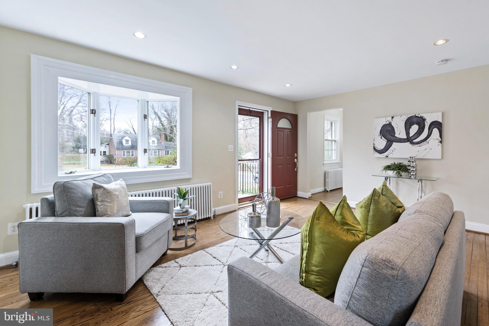 MEADOWOOD - Residential