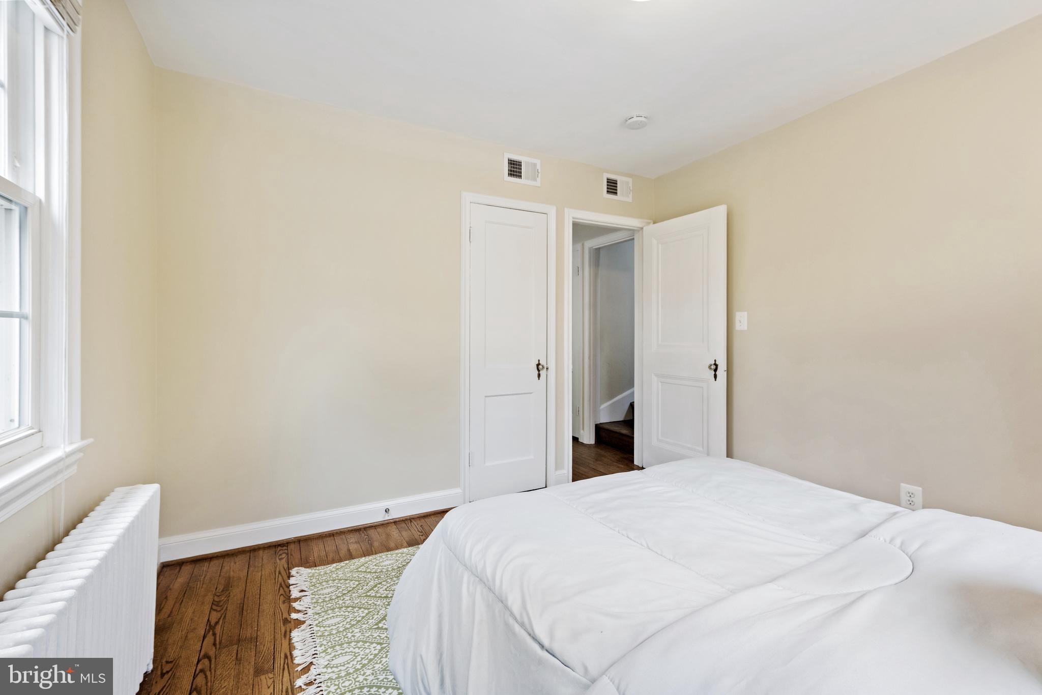 MEADOWOOD - Residential