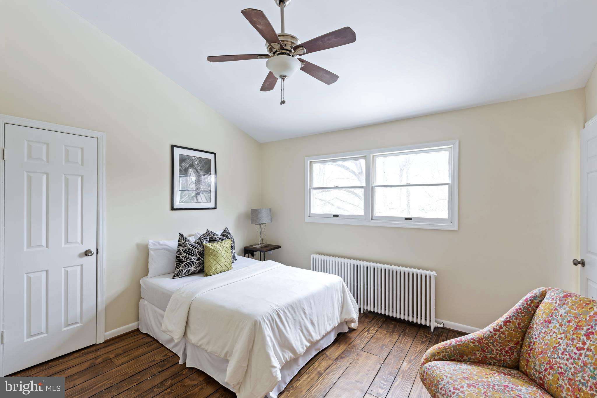 MEADOWOOD - Residential