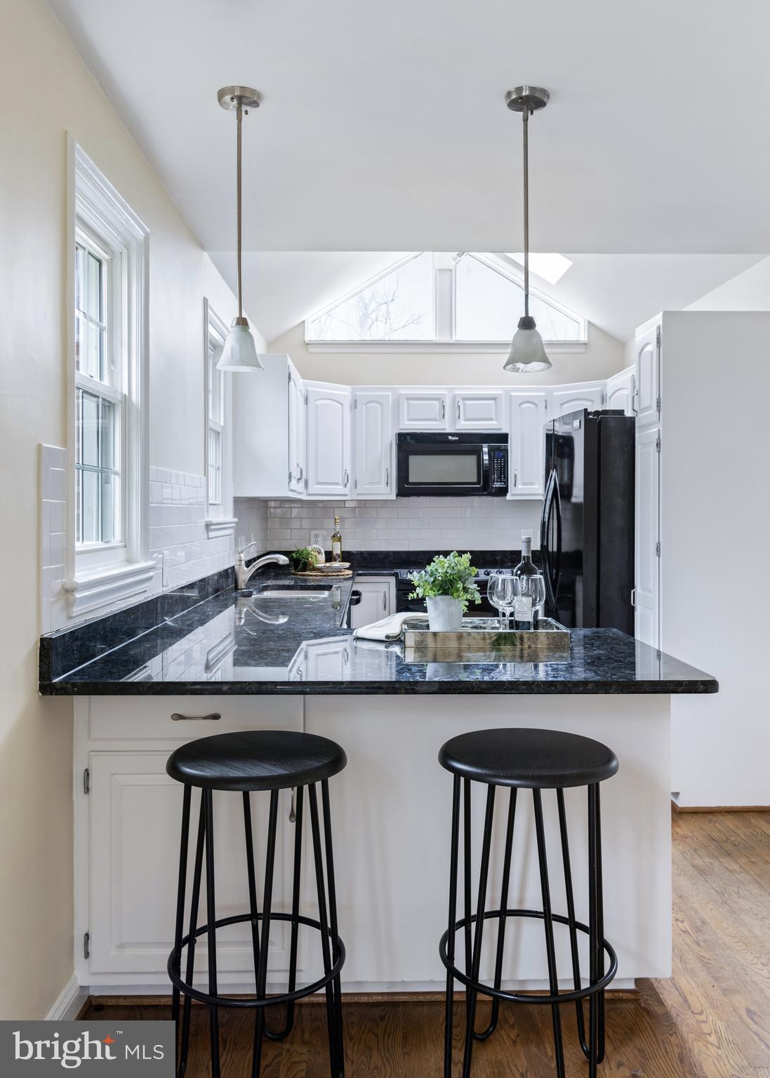 MEADOWOOD - Residential