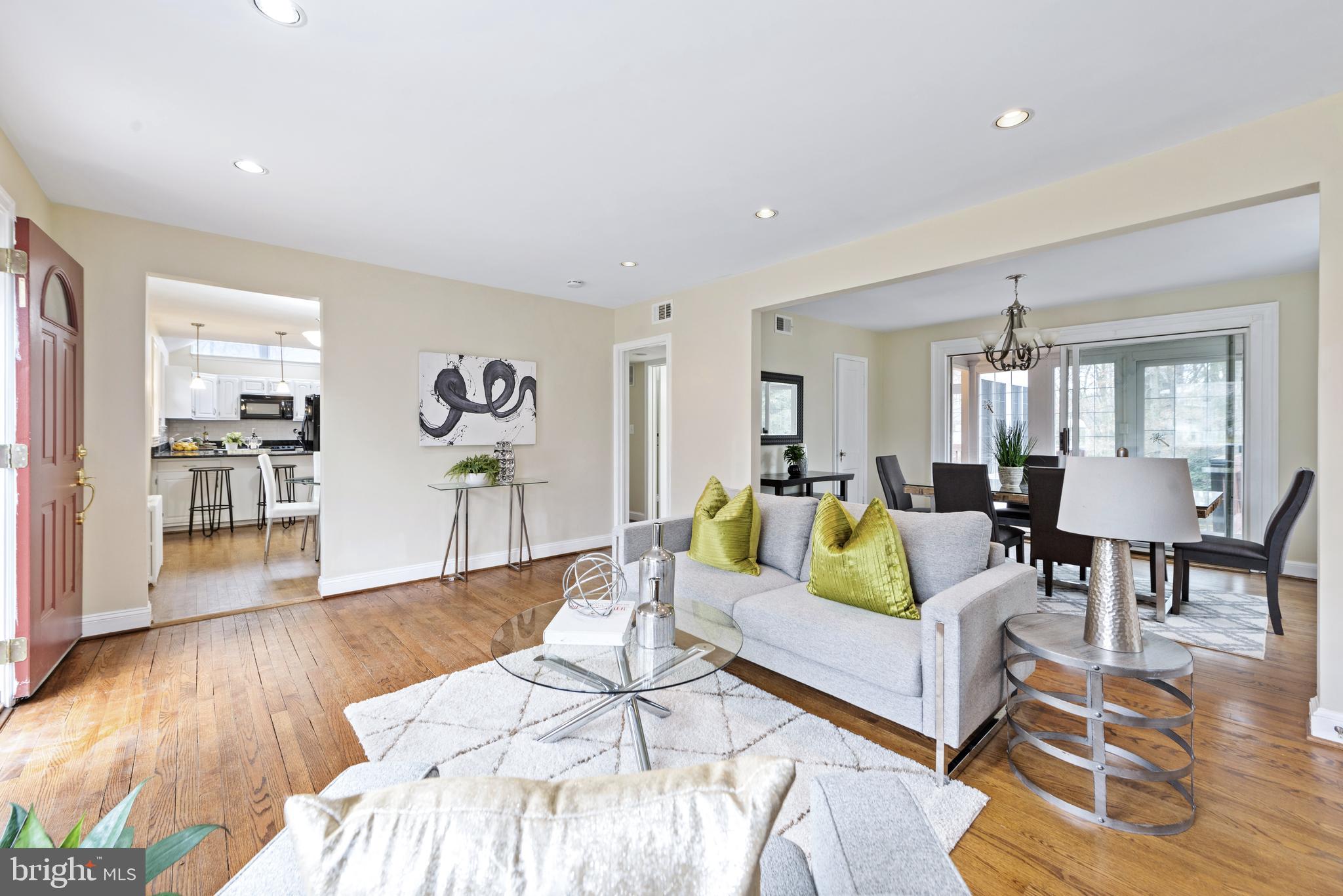 MEADOWOOD - Residential