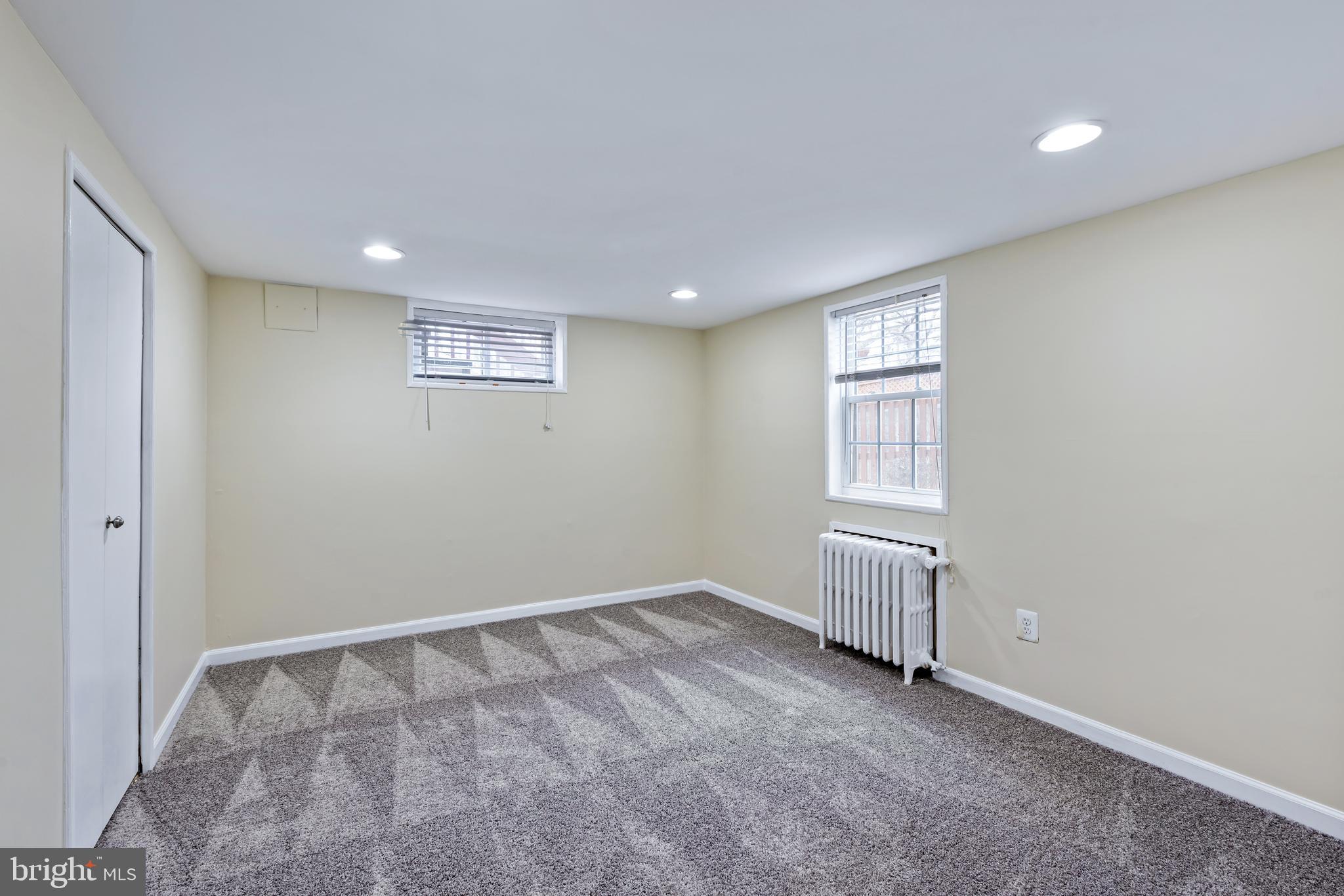 MEADOWOOD - Residential