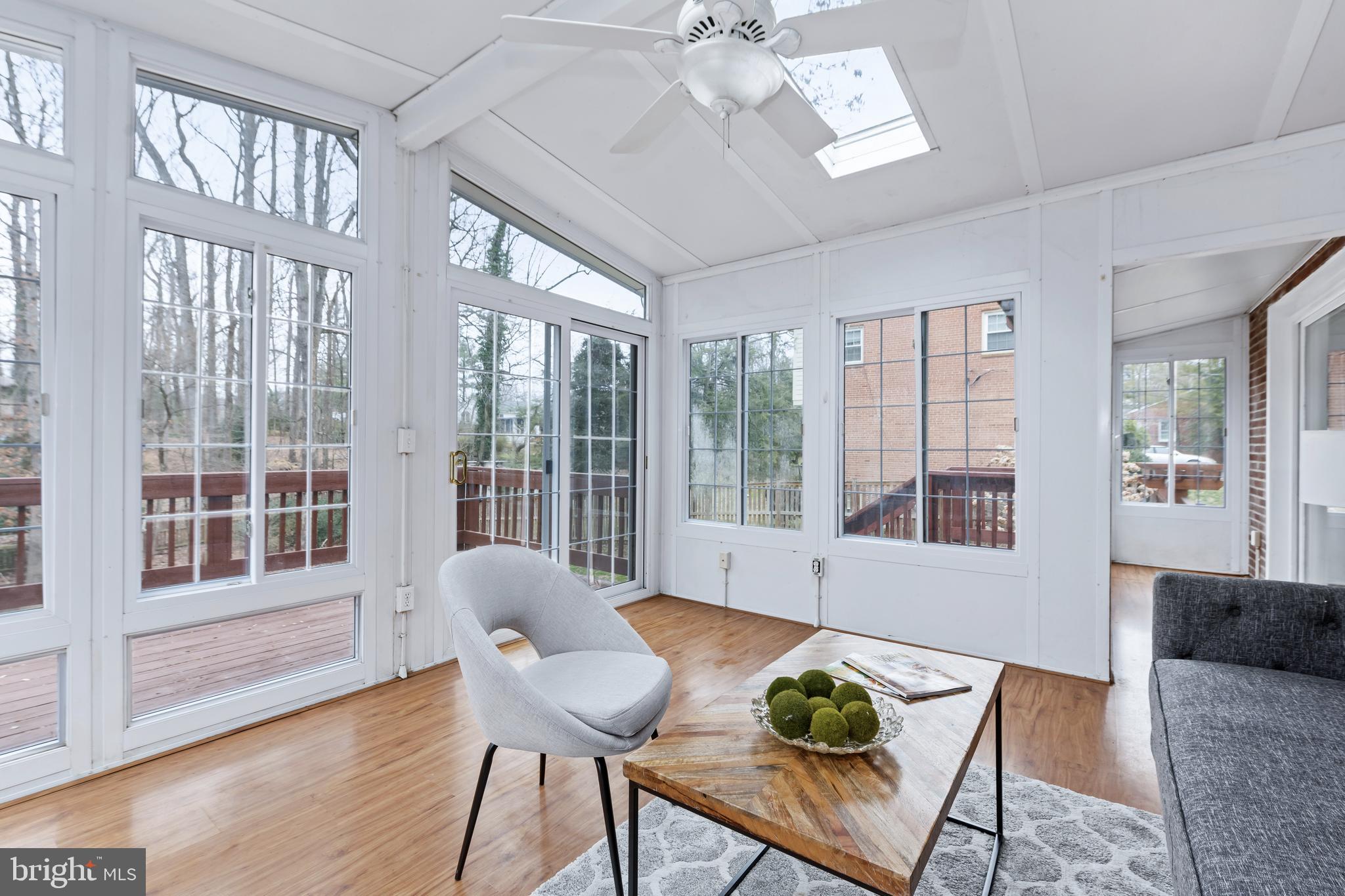 MEADOWOOD - Residential