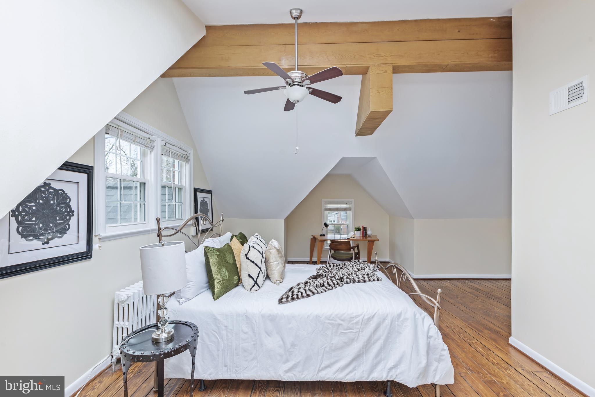 MEADOWOOD - Residential