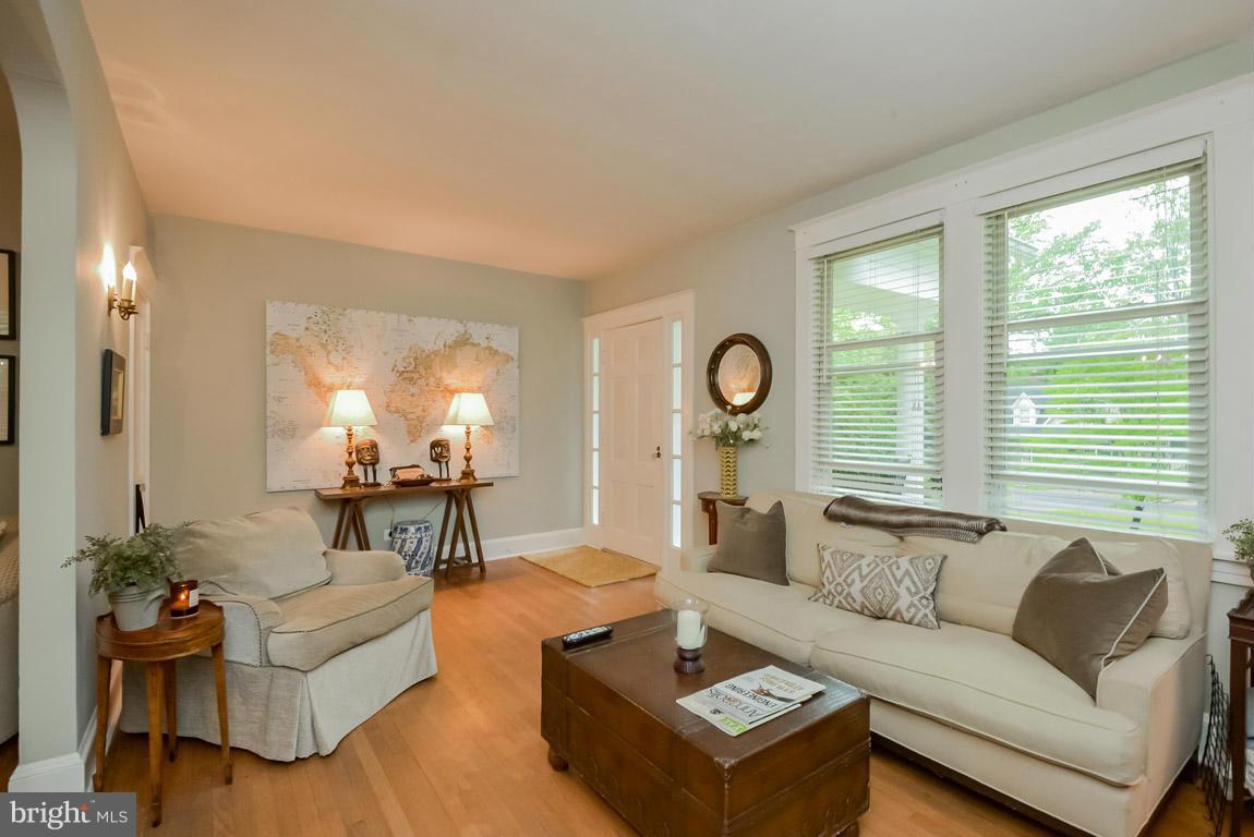 WARDOUR - Residential