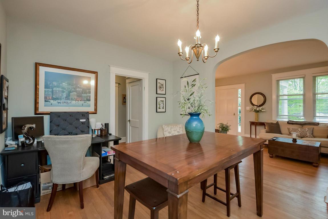 WARDOUR - Residential