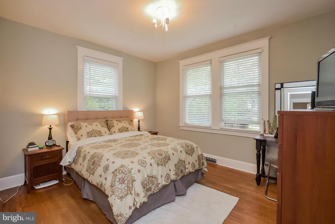 WARDOUR - Residential