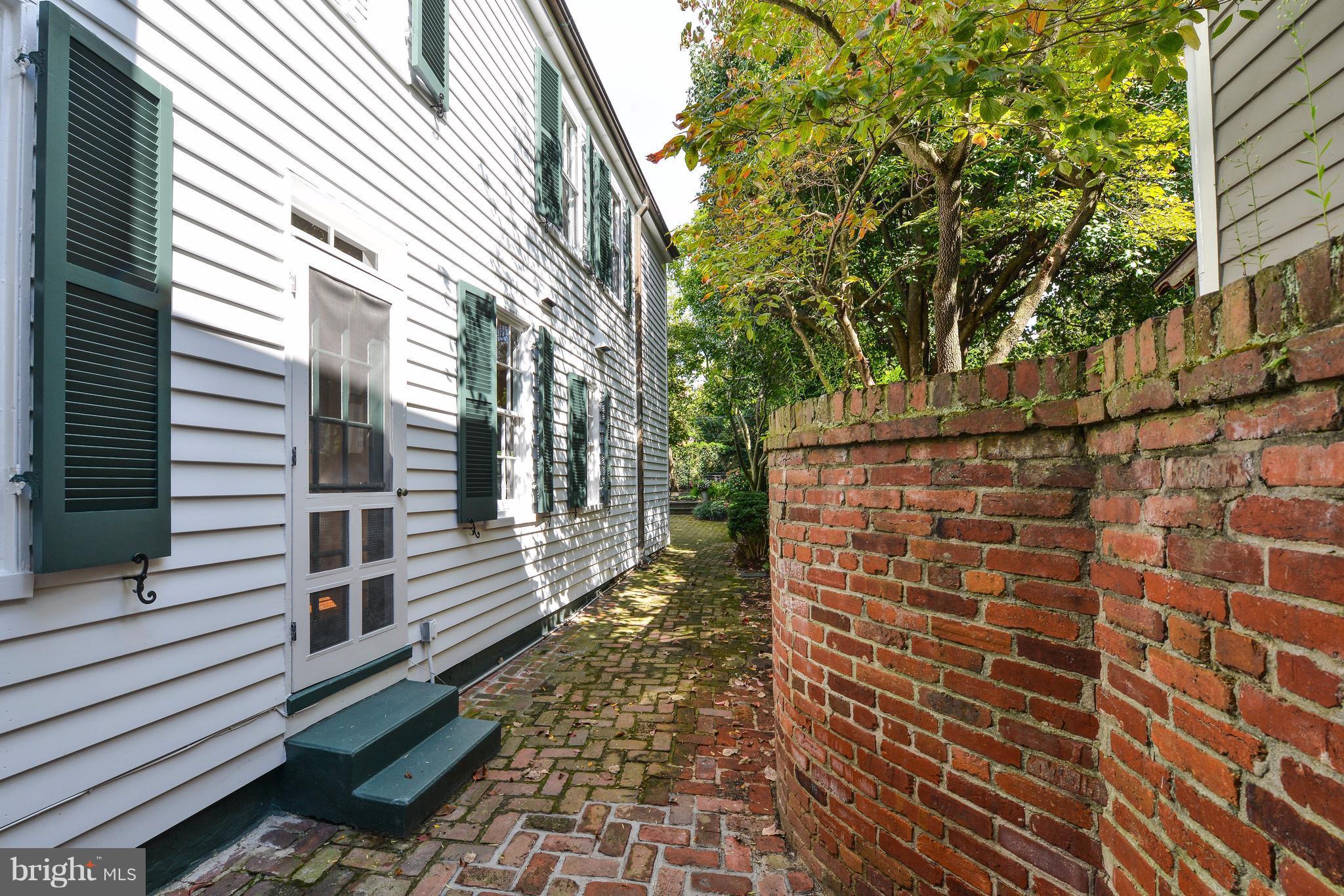 OLD TOWN - Residential