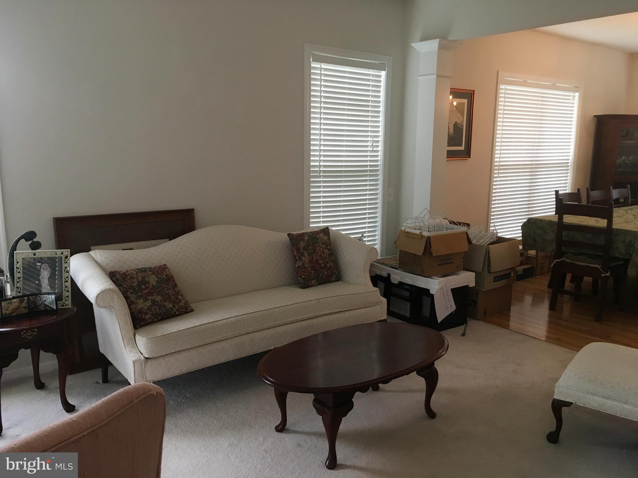 WINDING CREEK ESTATES - Residential Lease