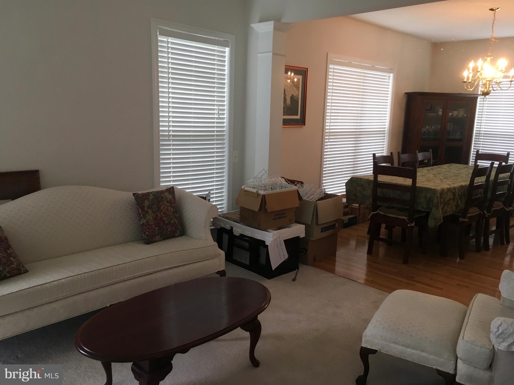 WINDING CREEK ESTATES - Residential Lease