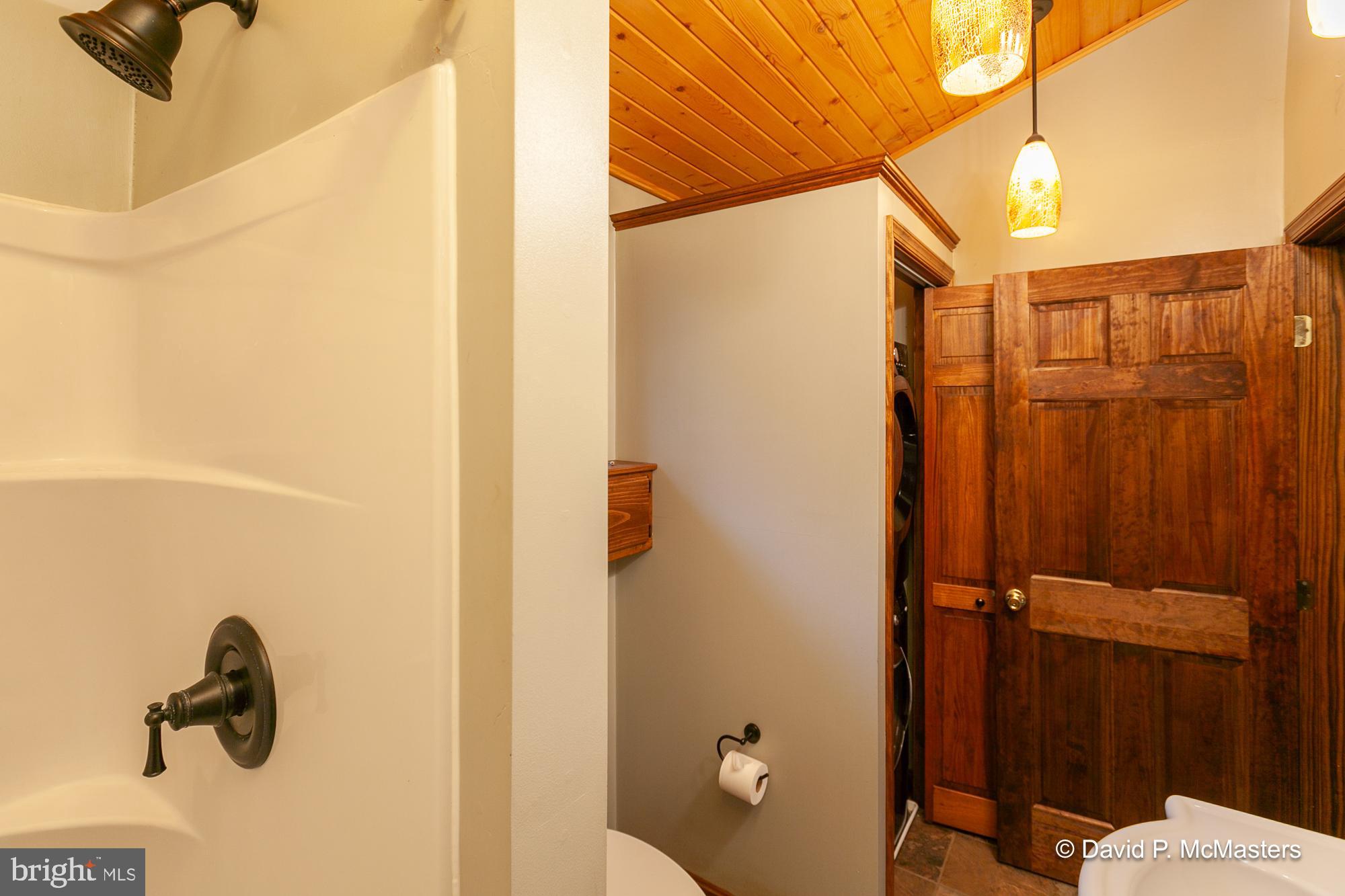 GLENWOOD FOREST - Residential