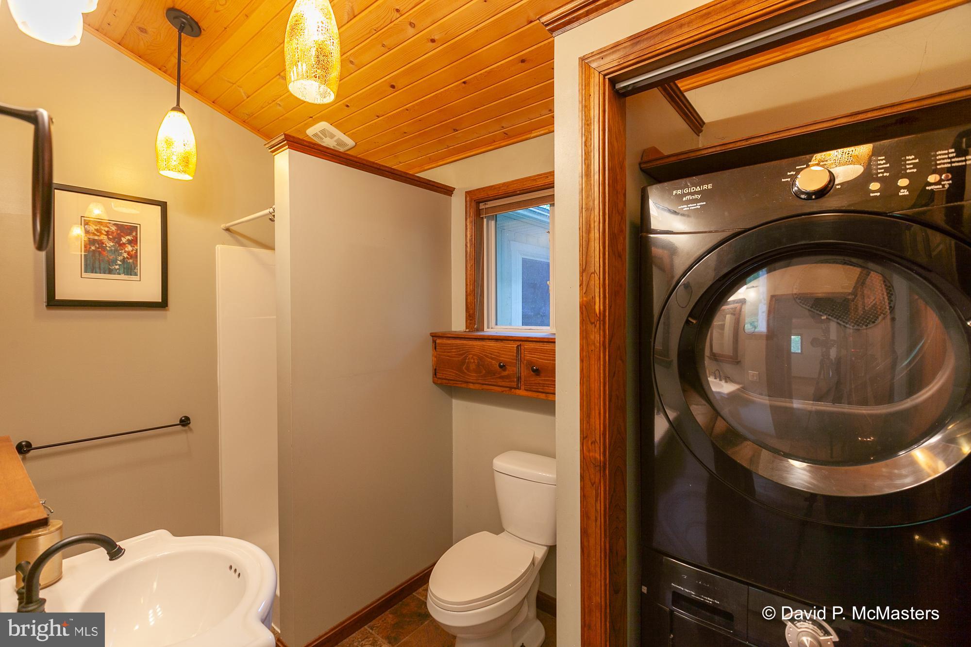 GLENWOOD FOREST - Residential