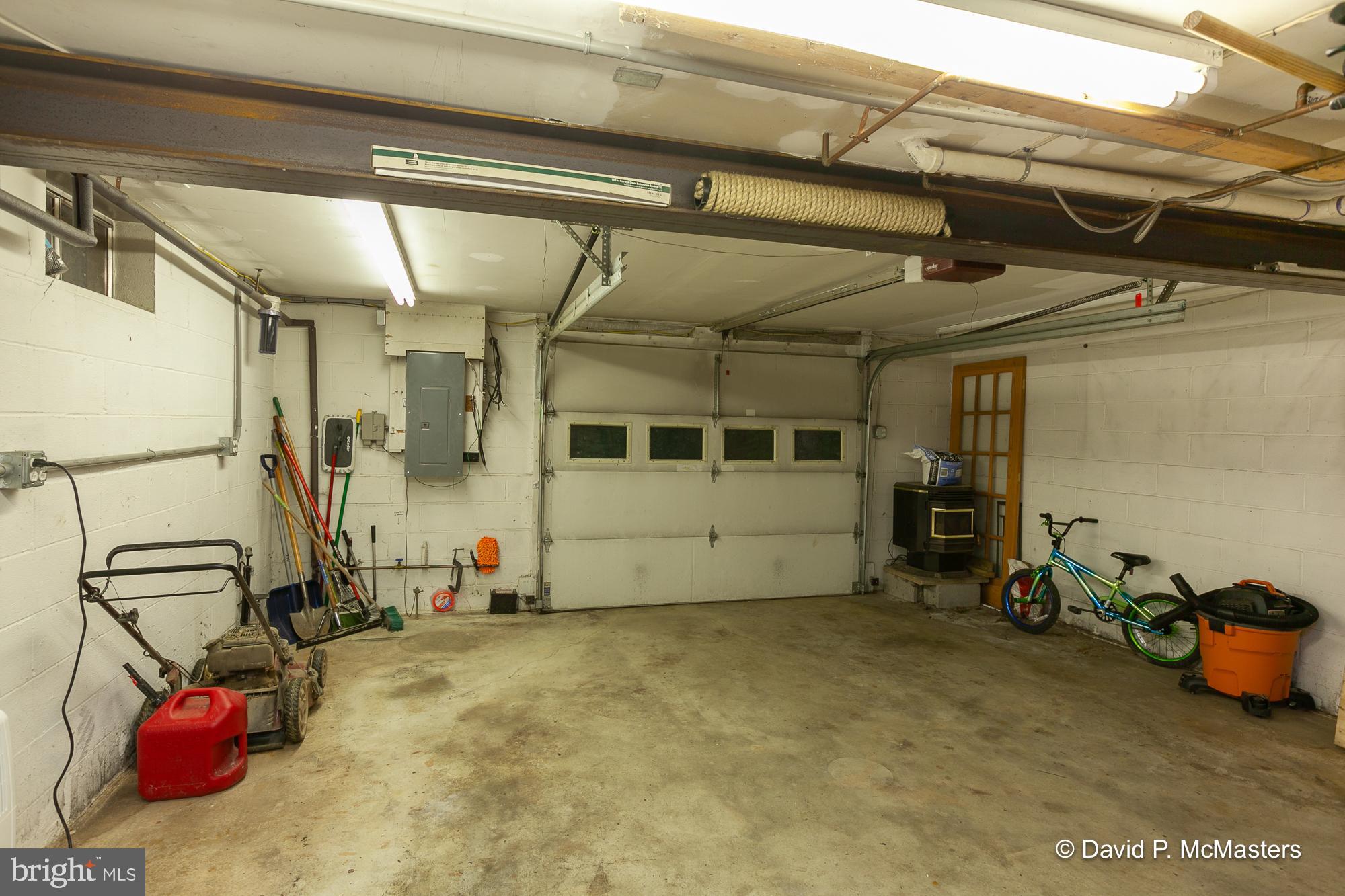 GLENWOOD FOREST - Residential