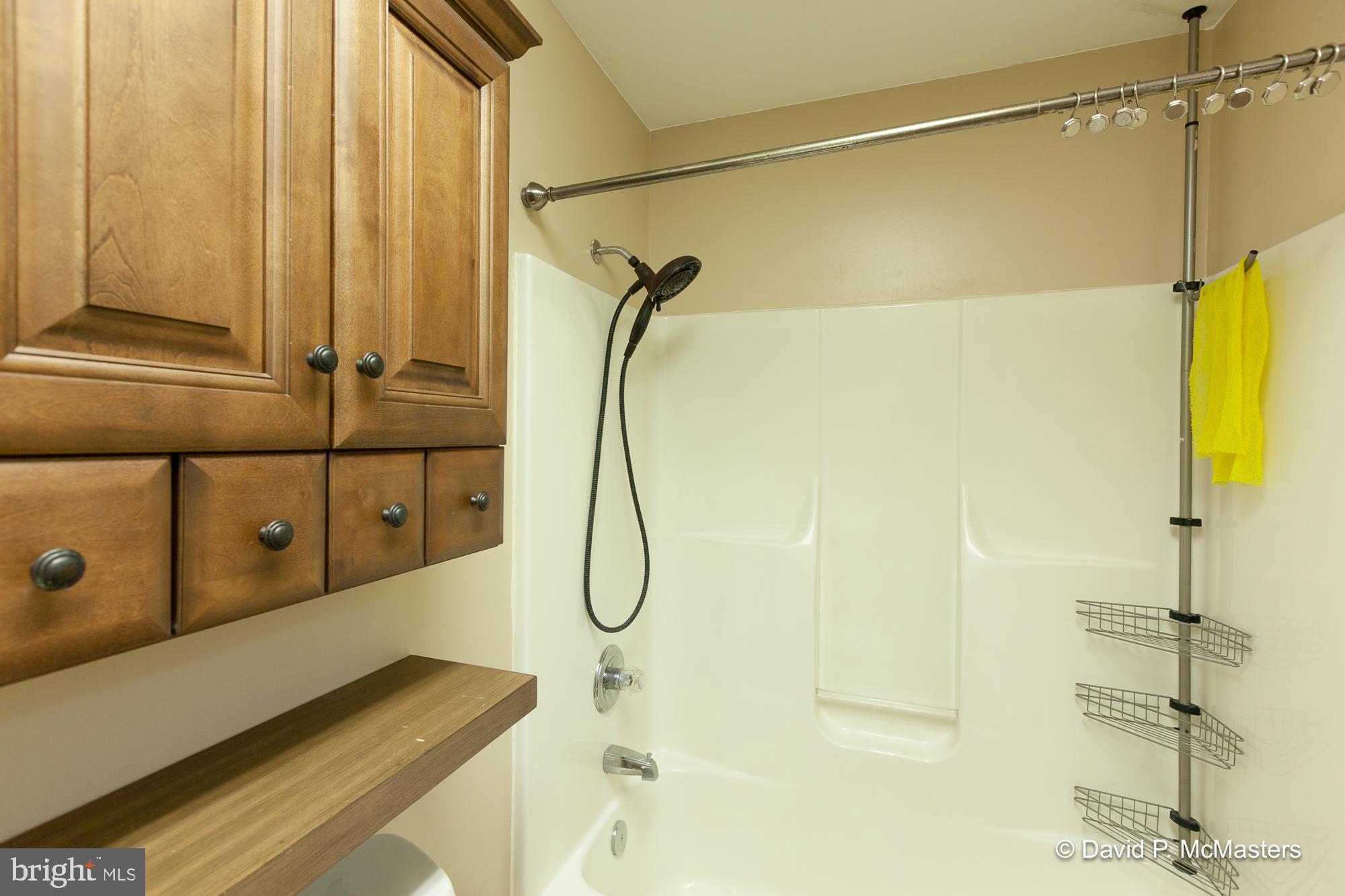 GLENWOOD FOREST - Residential